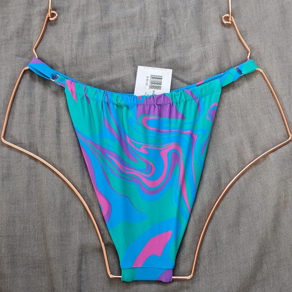 WeWoreWhat Ruched Bikini Bottom Marble - Picture 2 of 4